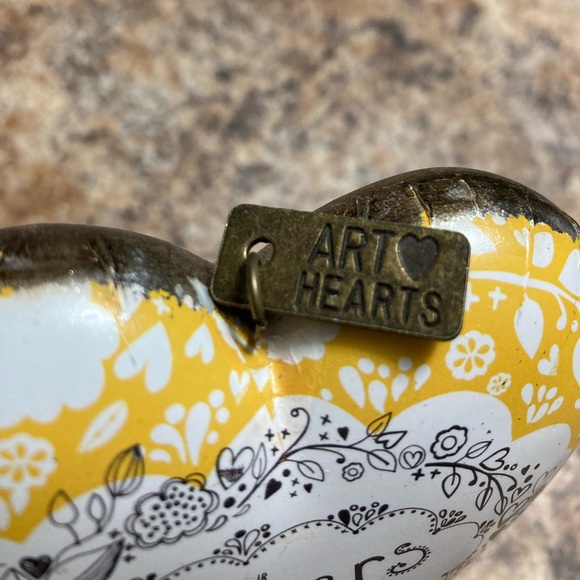 DEMDACO Sisters By Heart Dandelion Yellow Art Hearts Keepsake With Key - Picture 4 of 6